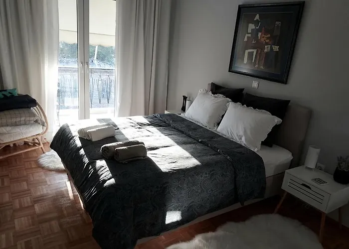Fully Equiped Design Apartment With Excellent View/ Easy Parking