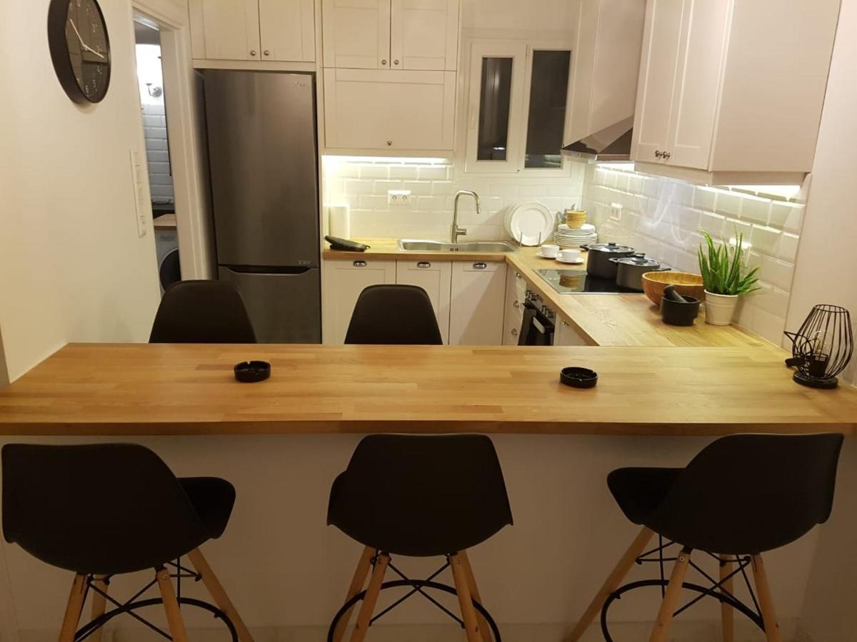 Fully Equiped Design With Excellent View/ Easy Parking * Athens
